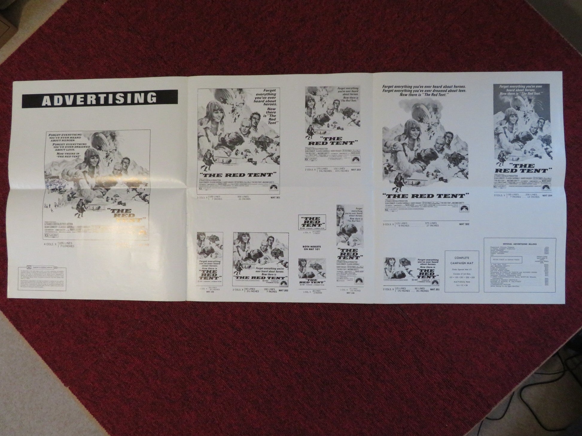 THE RED TENT UNCUT PARAMOUNT FOLDED PRESS BOOK SEAN CONNERY PETER FINCH 1969 Rendezvous Cinema Movie posters