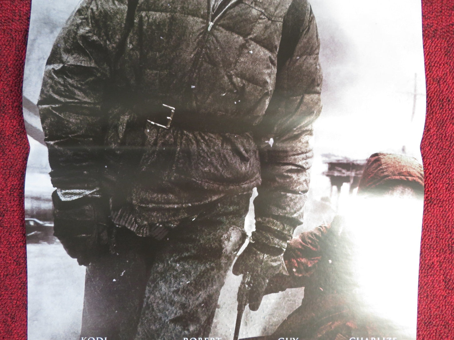 THE ROAD ITALIAN LOCANDINA POSTER VIGGO MORTENSEN KODI SMIT - MCPHEE 2009 Rendezvous Cinema Movie posters