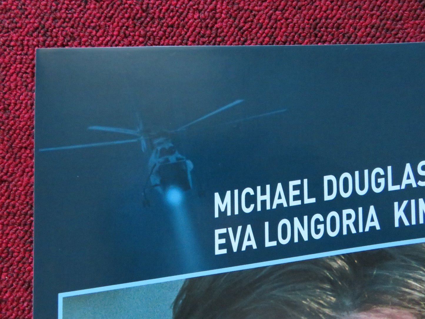 THE SENTINEL - A ITALIAN FOTOBUSTA POSTER MICHAEL DOUGLAS KIEFER SUTHERLAND 2006 Rendezvous Cinema Movie posters