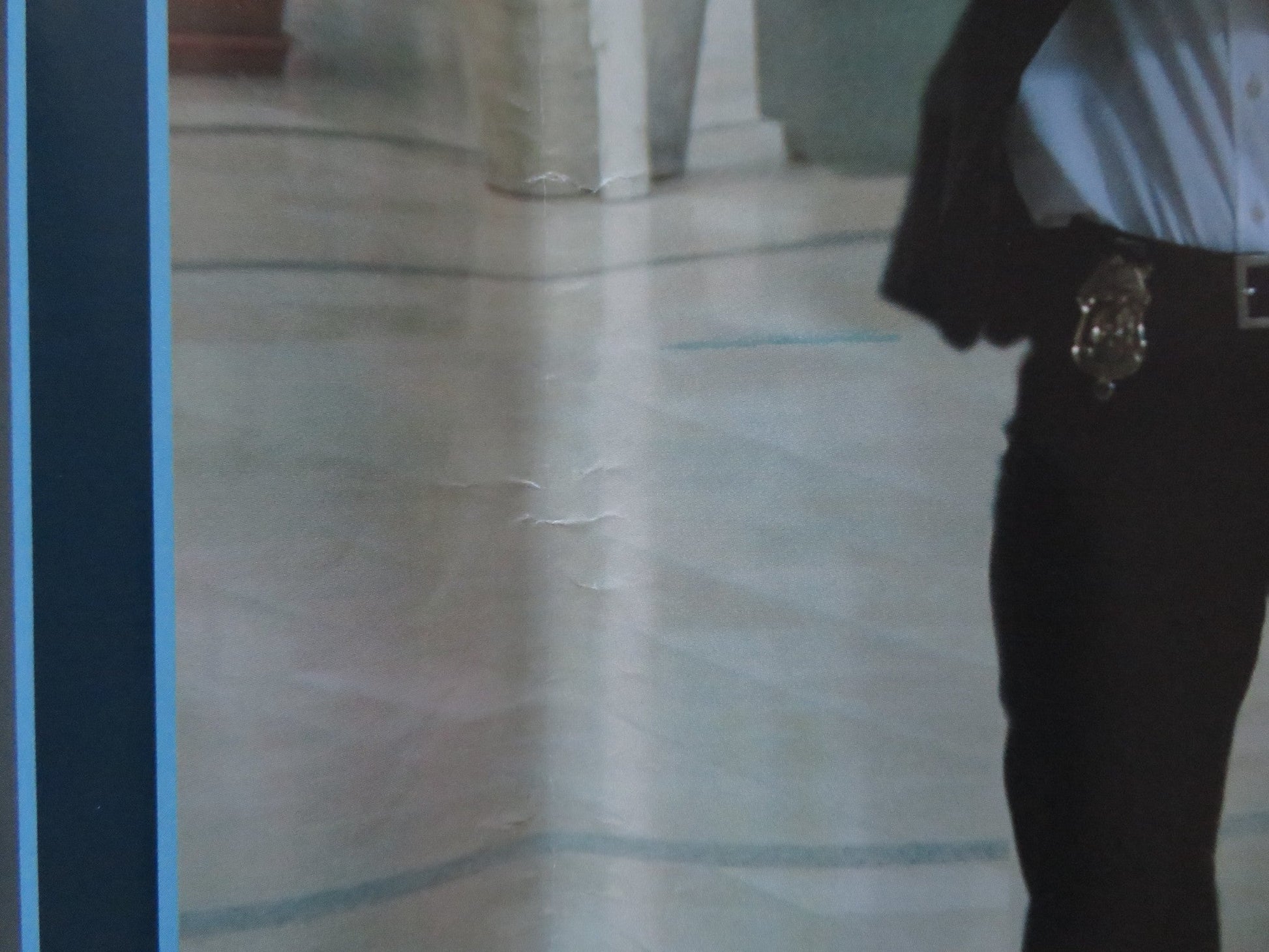 THE SENTINEL - C ITALIAN FOTOBUSTA POSTER MICHAEL DOUGLAS KIEFER SUTHERLAND 2006 Rendezvous Cinema Movie posters