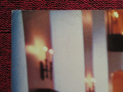 THE SHINING - D FOLDED US MOVIE STILL JACK NICHOLSON SHELLEY DUVALL 1980 Rendezvous Cinema Movie posters