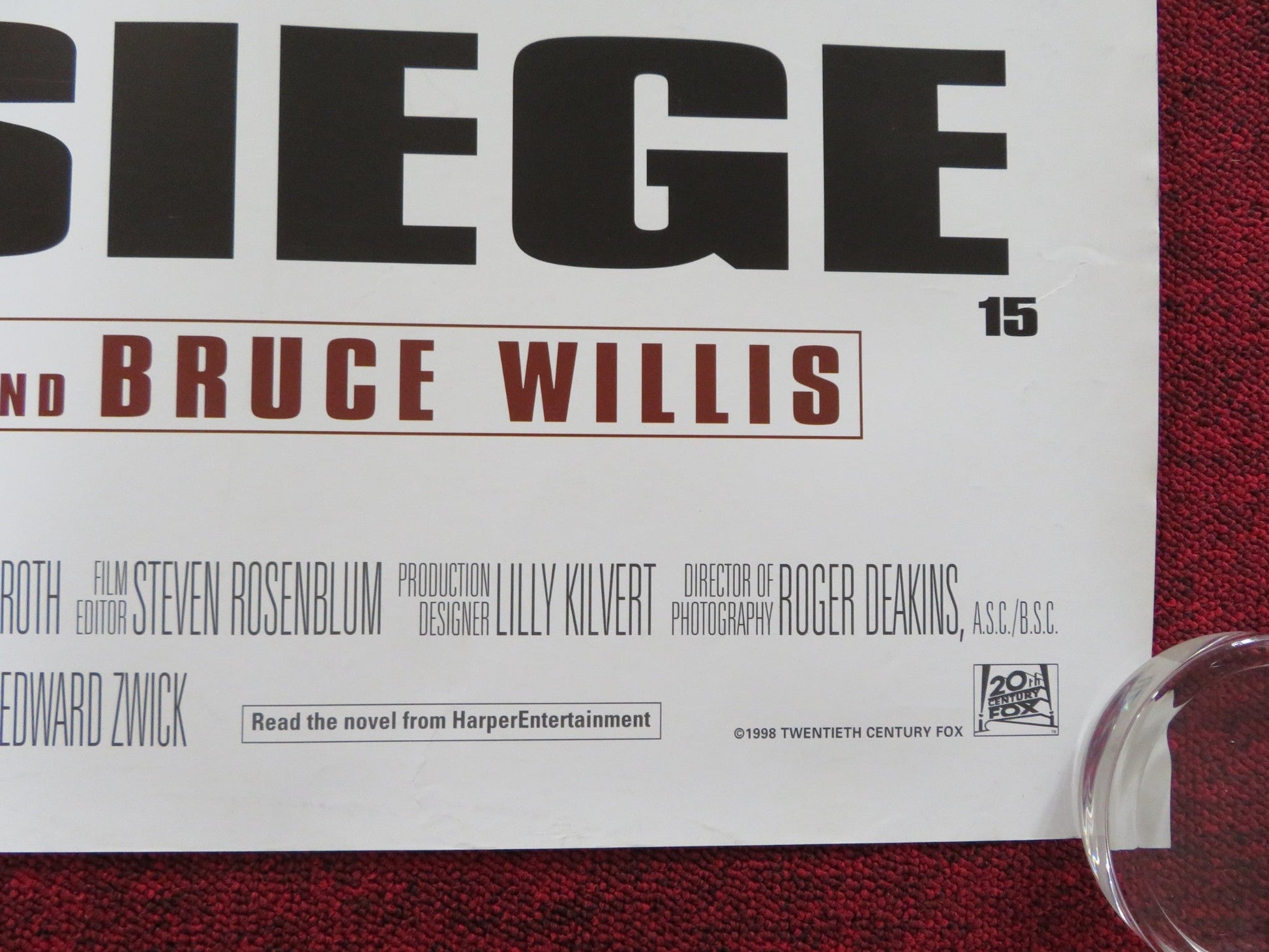 THE SIEGE UK QUAD (30"x 40") ROLLED POSTER DENZEL WASHINGTON BRUCE WILLIS 1998 Rendezvous Cinema Movie posters
