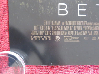 THE SPACE BETWEEN US US ONE SHEET ROLLED POSTER GARY OLDMAN ASA BUTTERFIELD 2017 Rendezvous Cinema Movie posters