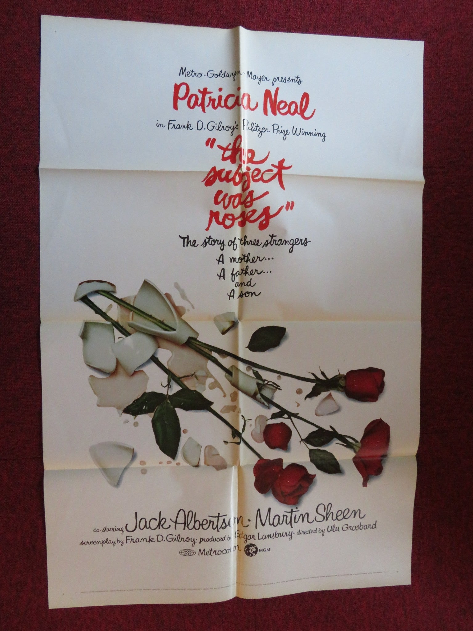 THE SUBJECT WAS ROSES FOLDED US ONE SHEET POSTER PATRICIA NEAL MARTIN SHEEN 1968 Rendezvous Cinema Movie posters