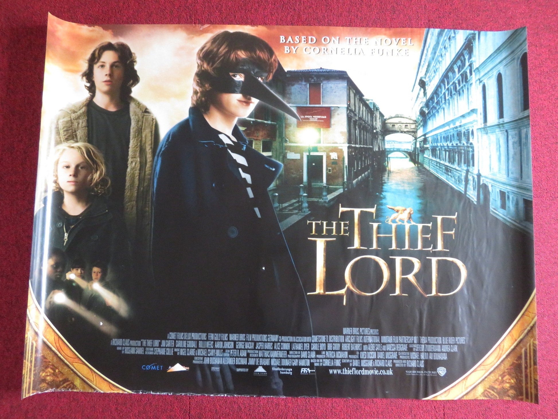 THE THIEF LORD UK QUAD (30"x 40") ROLLED POSTER AARON TAYLOR - JOHNSON HARRIS 2006 Rendezvous Cinema Movie posters