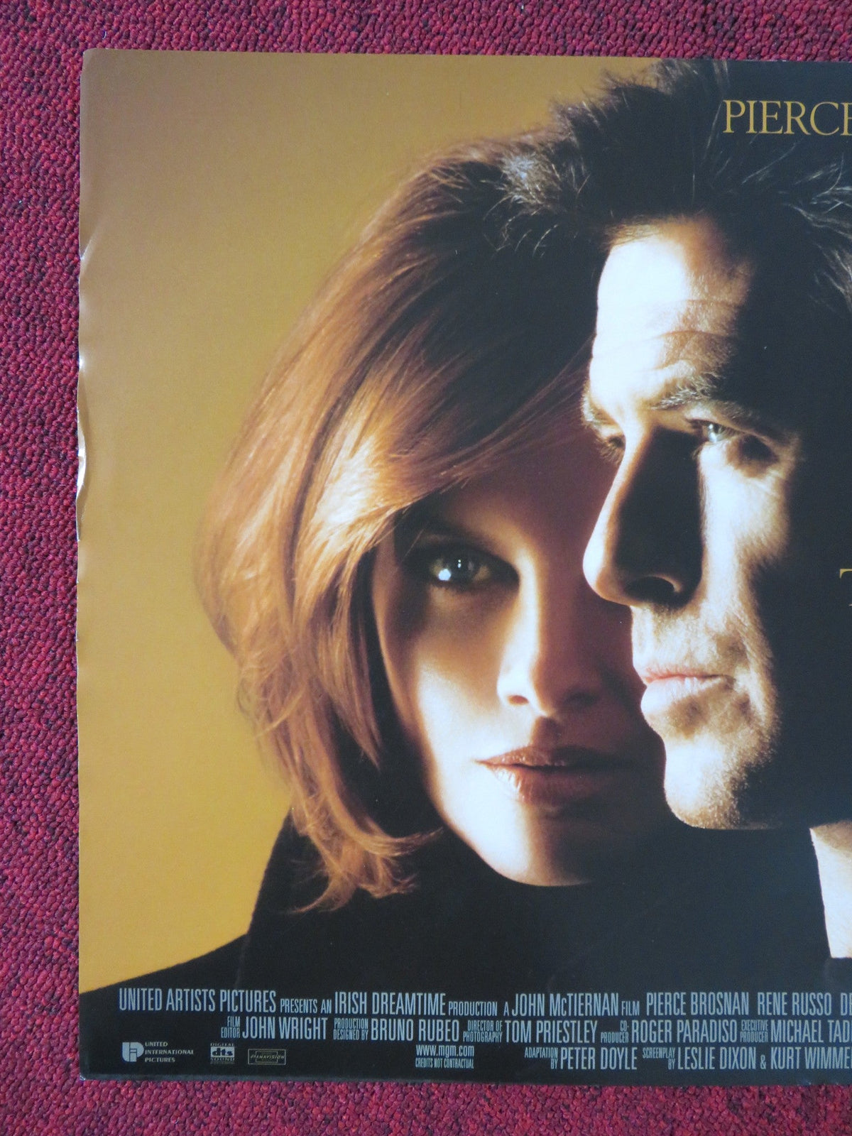Russo Hair Crown Affair THE THOMAS CROWN AFFAIR - A UK MINI QUAD POSTER PIERCE BROSNAN RUSSO 1