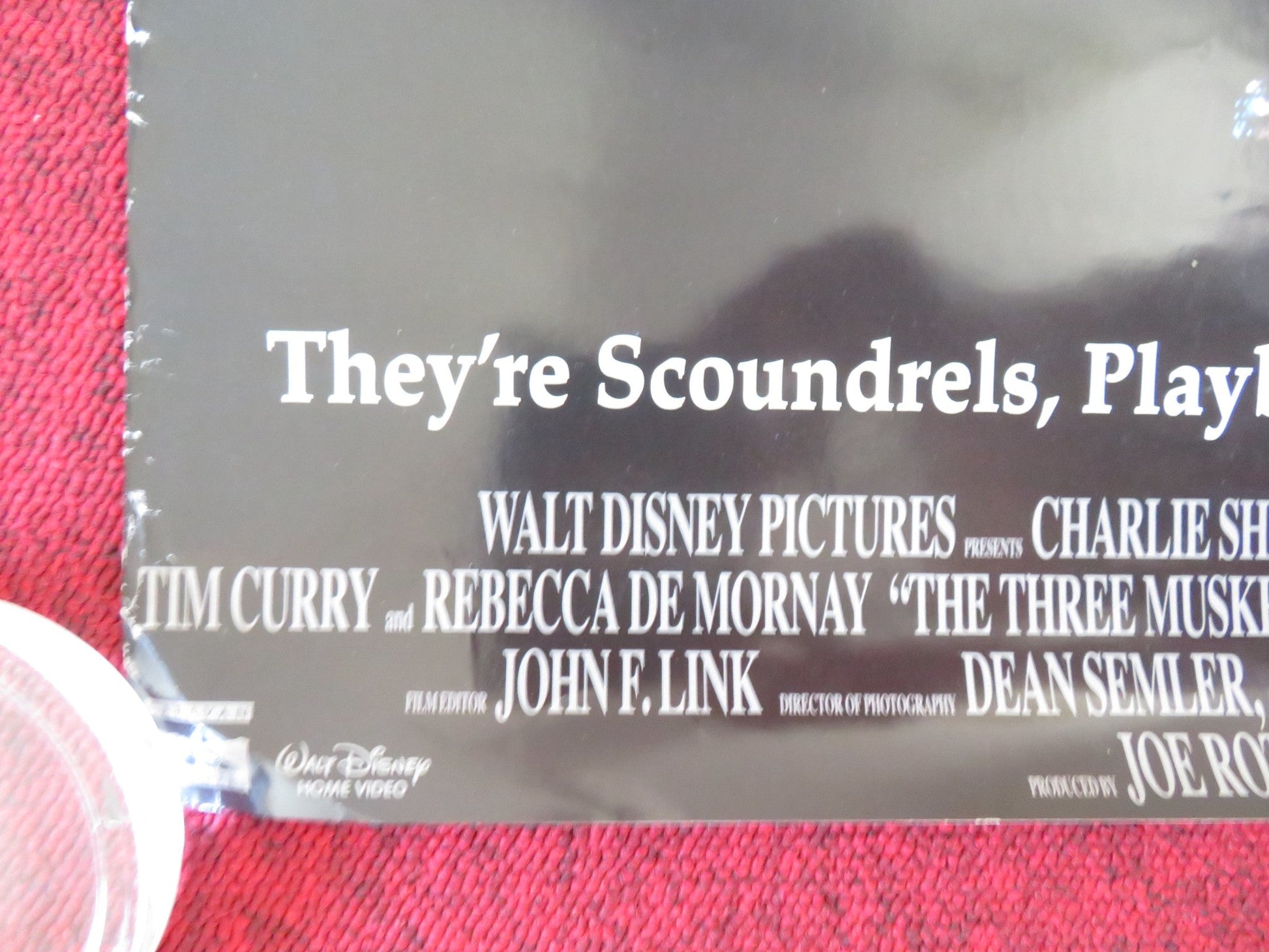 THE THREE MUSKETEERS VHS VIDEO POSTER ROLLED DISNEY C.SHEEN K. SUTHERLAND 1993 Rendezvous Cinema Movie posters