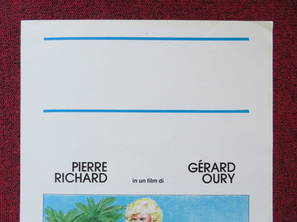 THE UMBRELLA COUP ITALIAN LOCANDINA POSTER PIERRE RICHARD GERARD OURY 1980 Rendezvous Cinema Movie posters