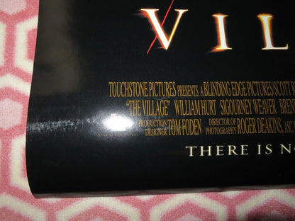THE VILLAGE US ROLLED POSTER JOAQUIN PHOENIX M. NIGHT SHYAMALAN 2004 Movie posters