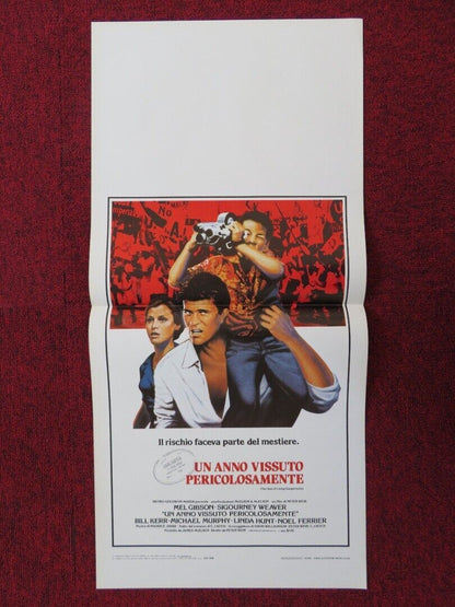 THE YEAR OF LIVING DANGEROUSLY ITALIAN LOCANDINA (27.5"x13") POSTER M GIBSON '82 - Rendezvous Cinema