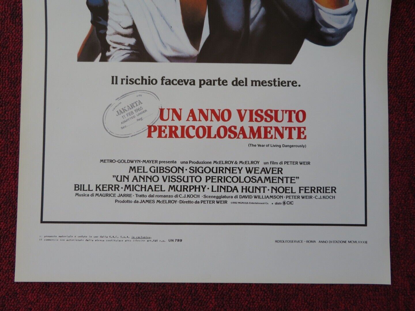 THE YEAR OF LIVING DANGEROUSLY ITALIAN LOCANDINA (27.5"x13") POSTER M GIBSON '82 - Rendezvous Cinema