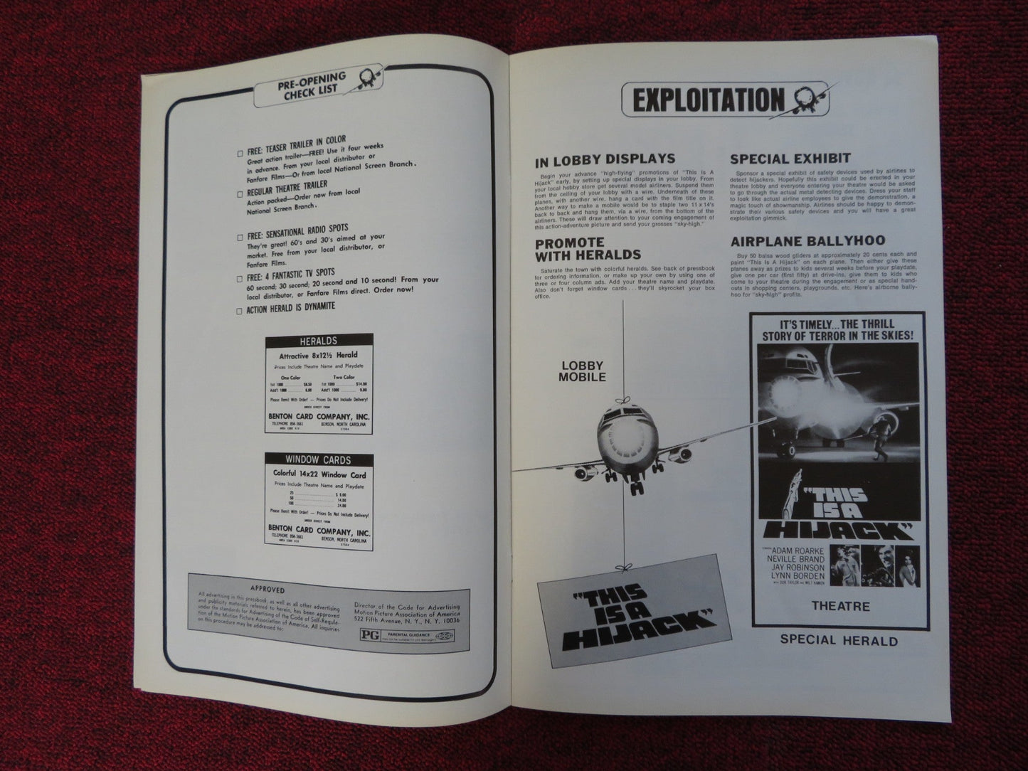 THIS IS A HIJACK UNCUT FANFARE PRESS BOOK ADAM ROARKE NEVILLE BRAND 1973 Rendezvous Cinema Movie posters