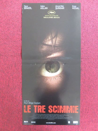 THREE MONKEYS ITALIAN LOCANDINA POSTER YAYUZ BINGOL HATICE ASLAN 2008 Rendezvous Cinema Movie posters