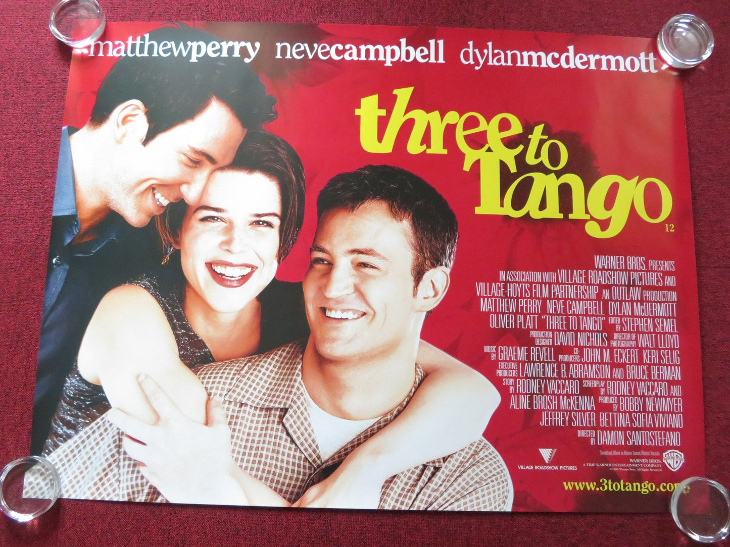 THREE TO TANGO UK QUAD (30"x 40") ROLLED POSTER MATTHEW PERRY NEVE CAMPBELL 1999 Rendezvous Cinema Movie posters