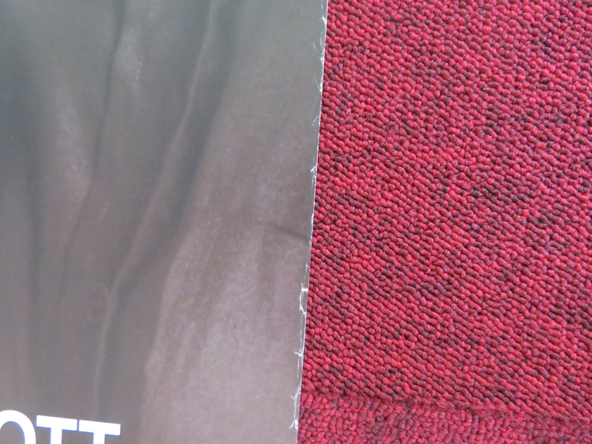 THREE TO TANGO US ONE SHEET ROLLED POSTER MATTHEW PERRY NEVE CAMPBELL 1999 Rendezvous Cinema Movie posters