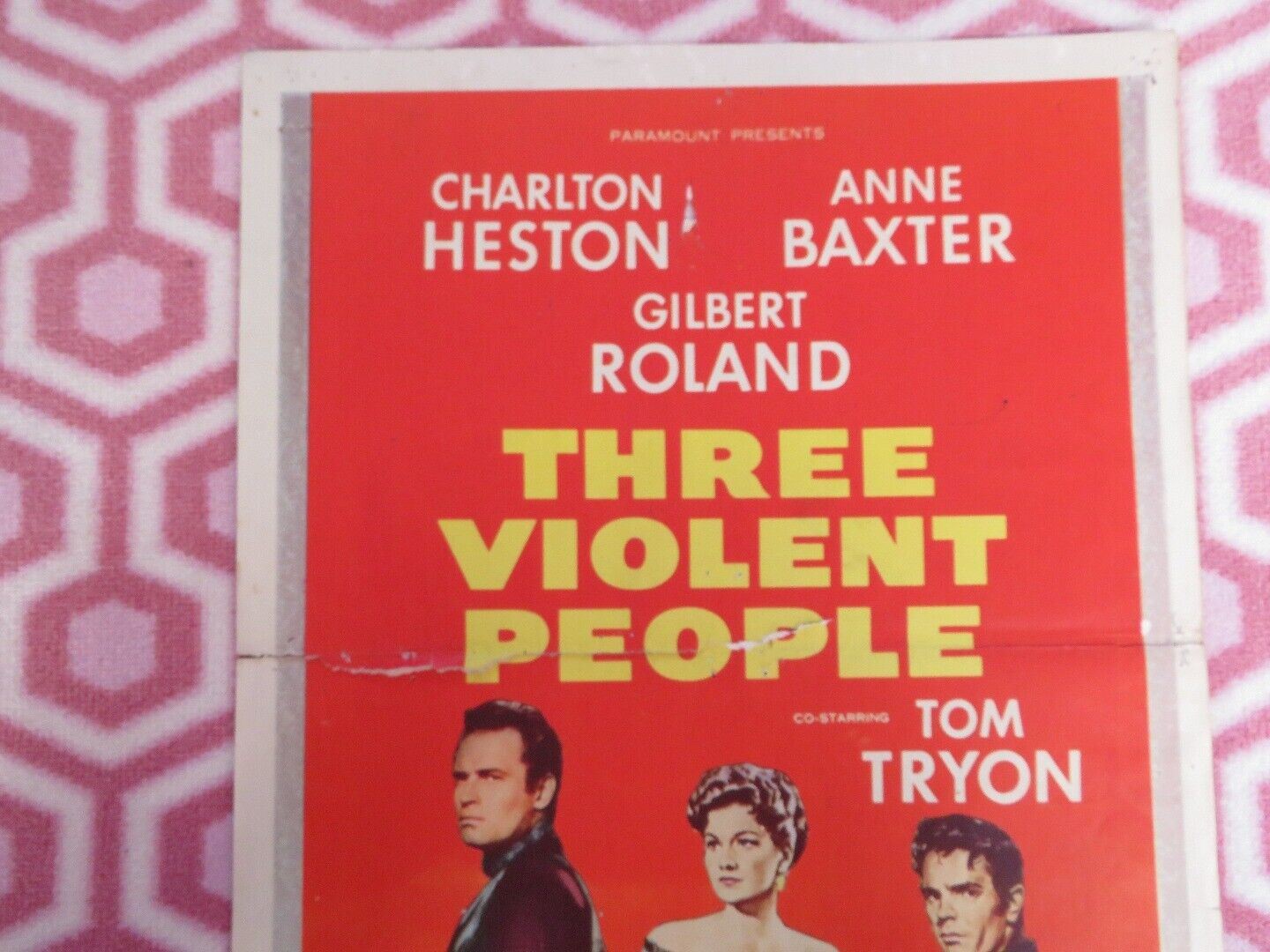 THREE VIOLENT PEOPLE US INSERT (14"x 36") POSTER CHARLES HESTON ANNE BAXTER 1956 Movie posters