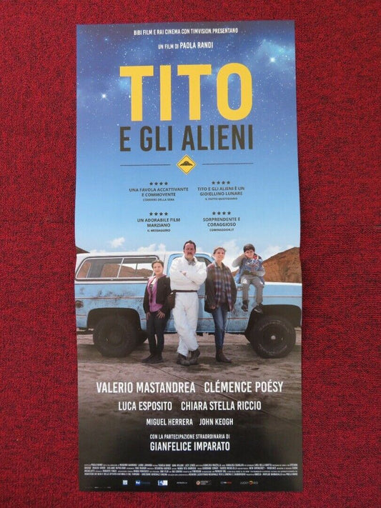 TITO E GLI ALIENI ITALIAN LOCANDINA (26.5"x12.5") POSTER VALERIO MASTANDREA 2017 Rendezvous Cinema Movie posters
