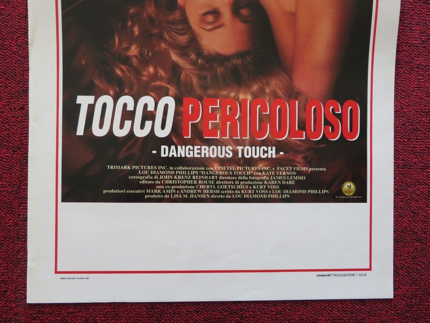 TOCCO PERICOLOSSO / dangerous touch ITALIAN LOCANDINA (27.5"x13") POSTER 1995 Movie posters