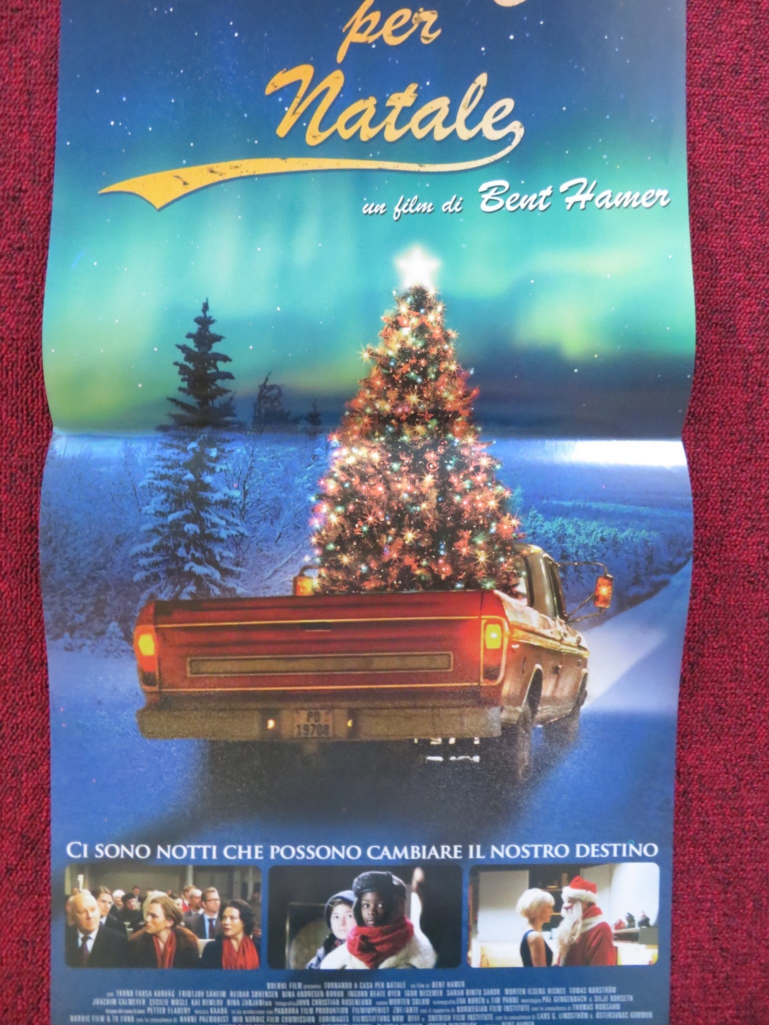 TORNANDO A CASA PER NATALE ITALIAN LOCANDINA POSTER NINA ANDRESEN BORUD 2010 Rendezvous Cinema Movie posters
