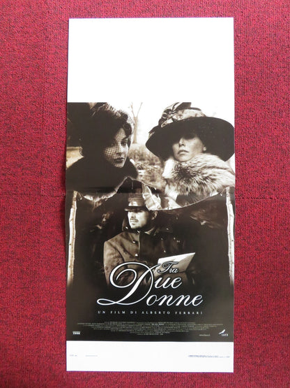 TRA DUE DONNE ITALIAN LOCANDINA POSTER GIANMARCO PIACENTINI A. CASELLA 2001 Rendezvous Cinema Movie posters