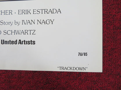 TRACKDOWN - STYLE B FOLDED US ONE SHEET POSTER JAMES MITCHUM KAREN LAMM 1976 Rendezvous Cinema Movie posters