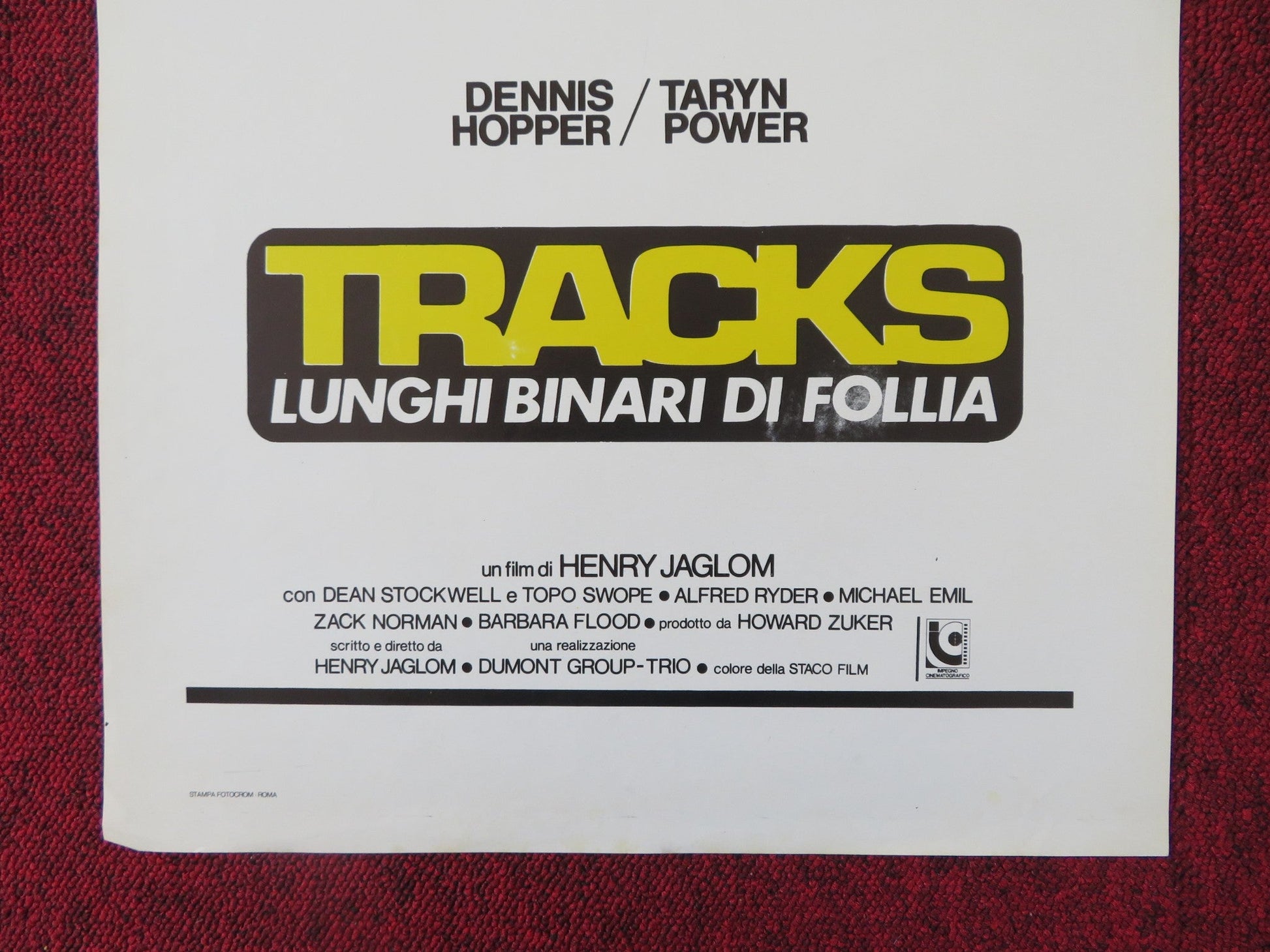 TRACKS ITALIAN LOCANDINA POSTER DENNIS HOPPER TARYN POWER 1976 Rendezvous Cinema Movie posters