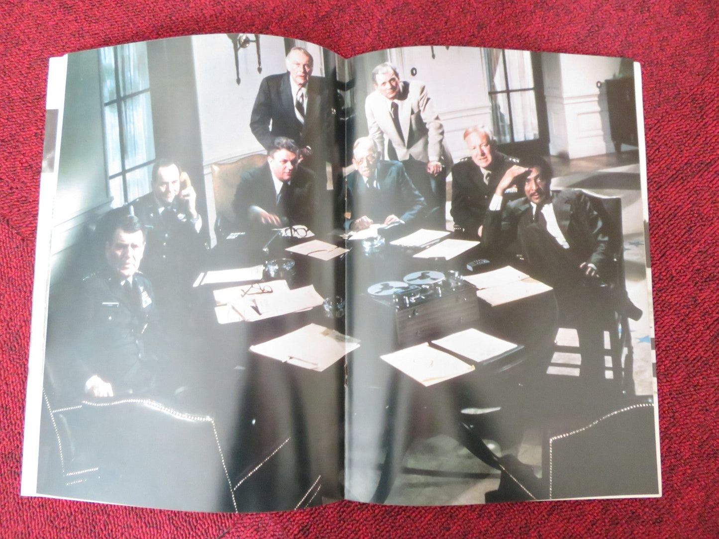 TWILIGHT'S LAST GLEAMING JAPANESE BROCHURE / PRESS BOOK BURT LANCASTER 1977 Rendezvous Cinema Movie posters