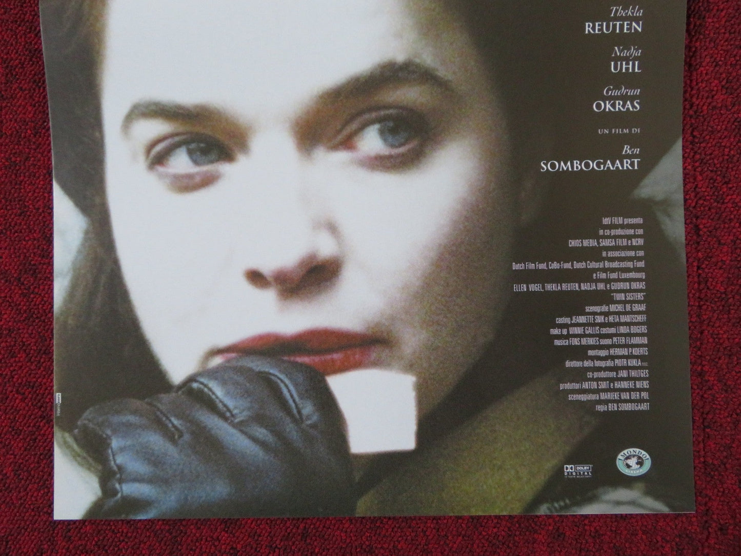 TWIN SISTERS ITALIAN LOCANDINA POSTER ELLEN VOGEL THEKLA REUTEN 2002 Rendezvous Cinema Movie posters