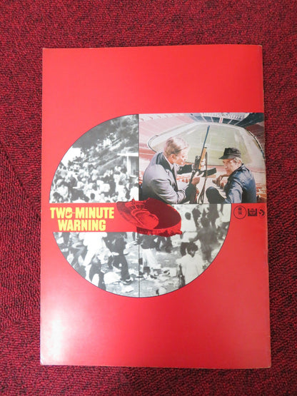 TWO MINUTE WARNING JAPANESE BROCHURE / PRESS BOOK CHARLTON HESTON 1976 Rendezvous Cinema Movie posters