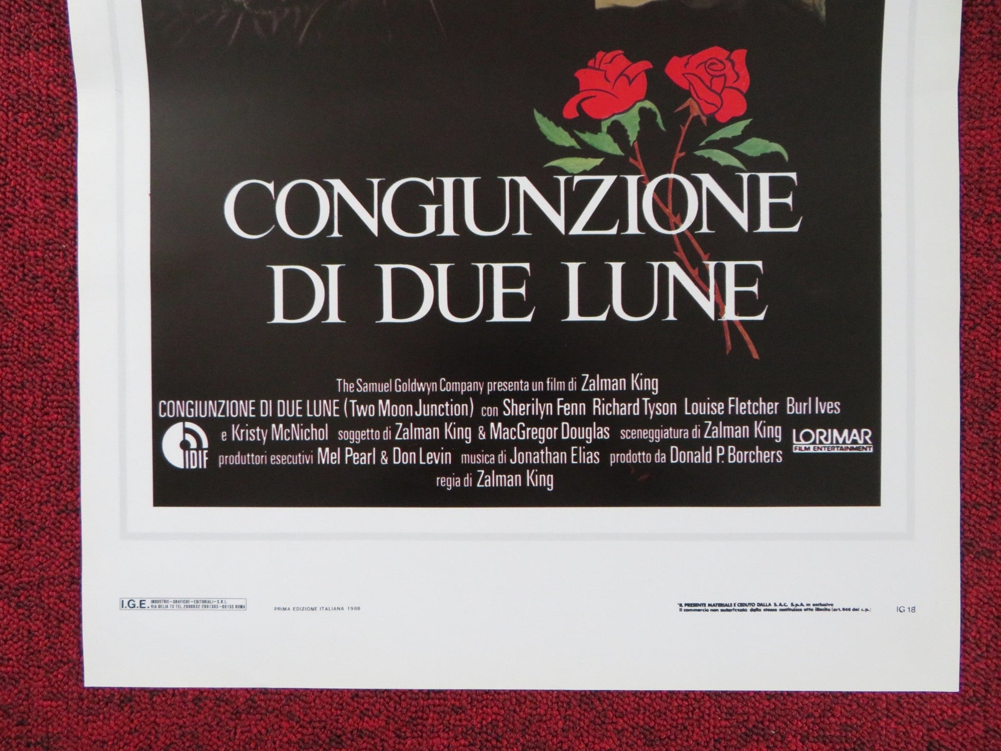 TWO MOON JUNCTION ITALIAN LOCANDINA POSTER SHERILYN FENN RICHARD TYSON 1988 Rendezvous Cinema Movie posters
