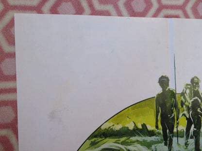 ULTIME GRIDA DALLA SAVANNA (27"X 39") ITALIAN ROLLED POSTER 1975 ANTONIO CLIMATI - Rendezvous Cinema