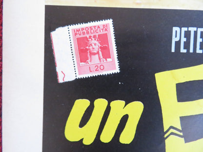 UN ELMETTO PIENO DI... FIFA / ATLANTIC WALL ITALIAN LOCANDINA POSTER 1970 Rendezvous Cinema Movie posters