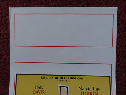 UNA COPPIA A SORPRESA ITALIAN LOCANDINA POSTER JUDY DAVIS MARCIA GAY HARDEN 2001 Rendezvous Cinema Movie posters