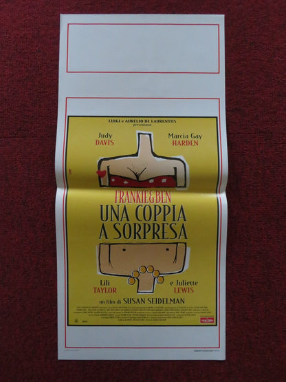 UNA COPPIA A SORPRESA ITALIAN LOCANDINA POSTER JUDY DAVIS MARCIA GAY HARDEN 2001 Rendezvous Cinema Movie posters