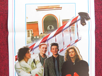 UNA DOMENICA SI ITALIAN LOCANDINA POSTER NIK NOVECENTO DARIO PARISINI 1986 Rendezvous Cinema Movie posters