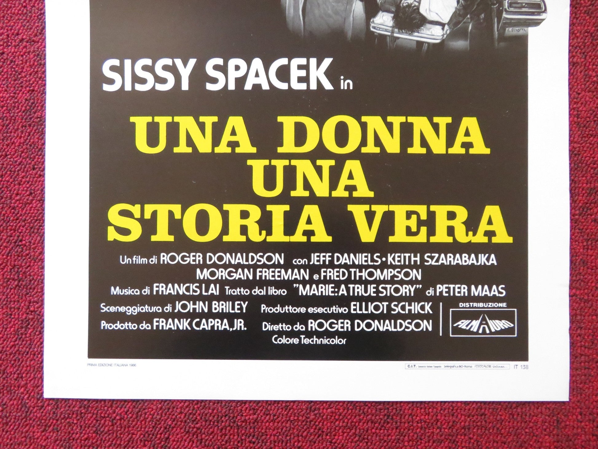 UNA DONNA UNA STORIA VERA ITALIAN LOCANDINA POSTER SISSY SPACEK M. FREEMAN 1985 Rendezvous Cinema Movie posters
