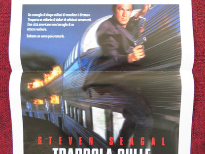 UNDER SIEGE 2: DARK TERRITORY ITALIAN LOCANDINA POSTER STEVEN SEAGAL 1995 Rendezvous Cinema Movie posters