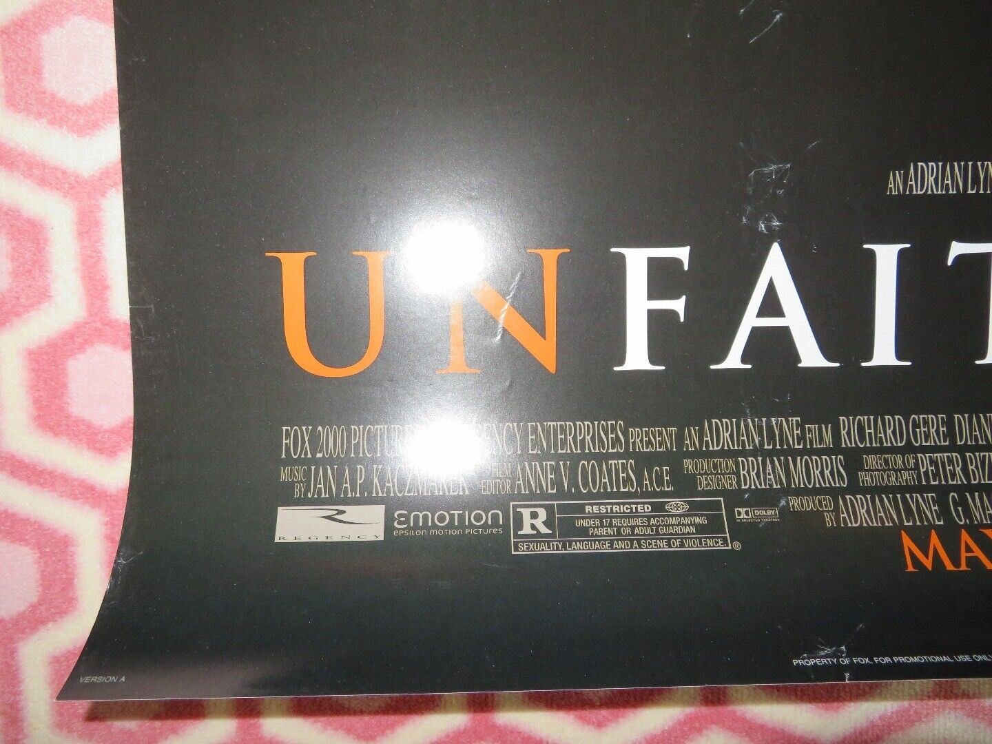 UNFAITHFUL VERSION A US ONE SHEET ROLLED POSTER RICHARD GERE DIANE LANE 2002 Movie posters