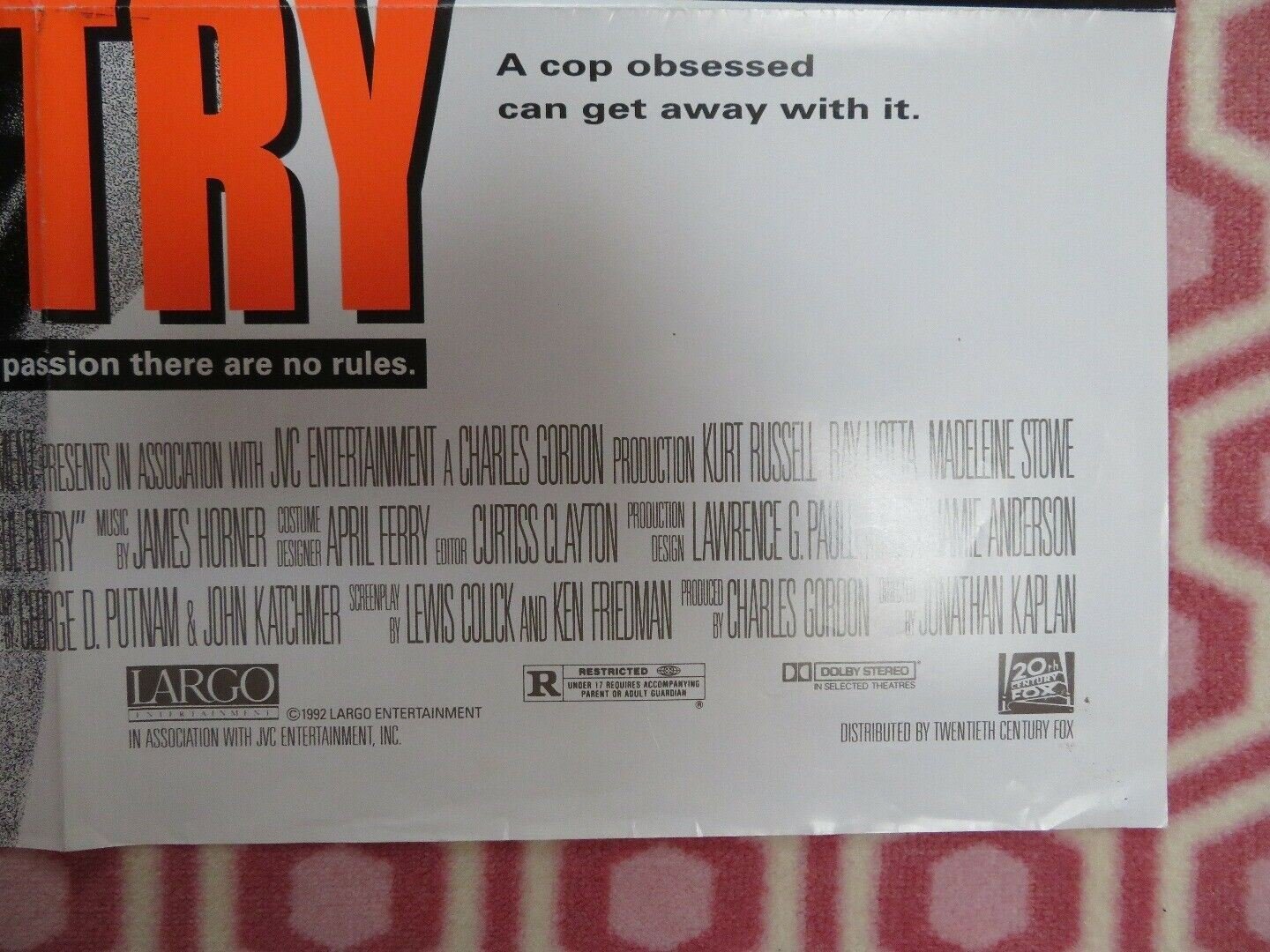 UNLAWFUL ENTRY ONE SHEET POSTER KURT RUSSEL RAY LIOTTA 1992 Movie posters