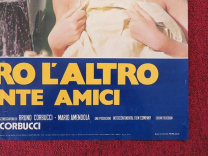 UNO CONTRO L'ALTRO PRATICAMENTE AMICI ITALIAN FOTOBUSTA POSTER TOMAS MILIAN Movie posters