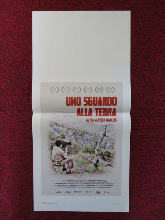 UNO SGUARDO ALLA TERRA ITALIAN LOCANDINA POSTER JOSE LUIS GUERIN T. HEYMANN 2018 Rendezvous Cinema Movie posters