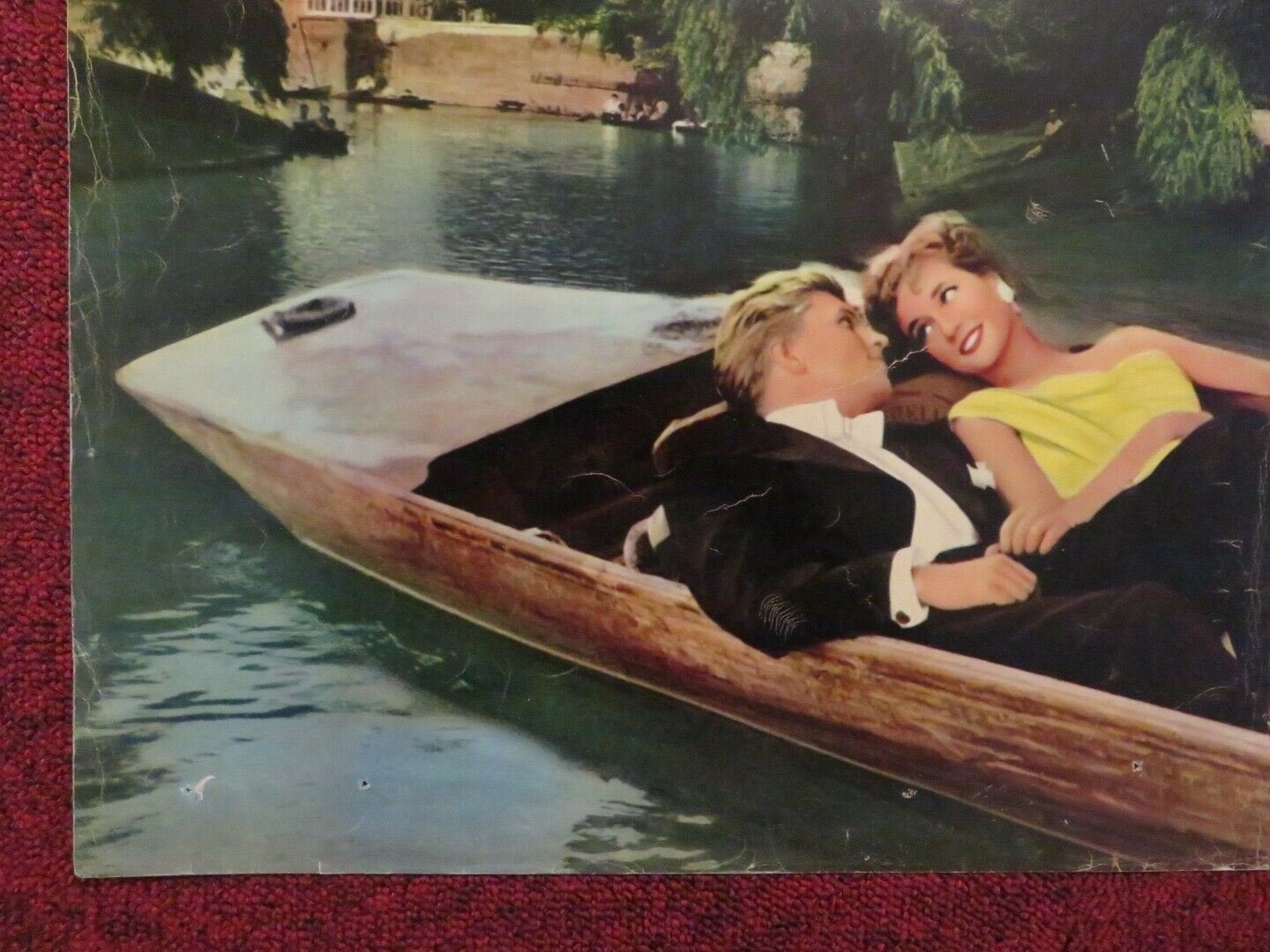 UNO STRANIERO A CAMBRIDGE / BATCHELOR OF HEARTS ITALIAN FOTOBUSTA POSTER 1958 Movie posters