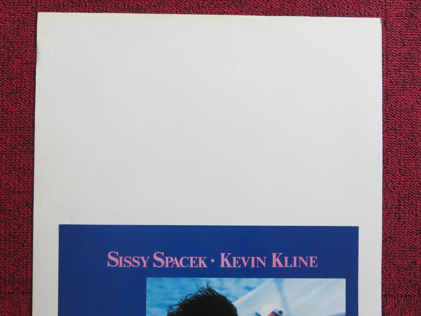 VIOLETS ARE BLUE... ITALIAN LOCANDINA POSTER SISSY SPACEK KEVIN KLINE 1986 Rendezvous Cinema Movie posters