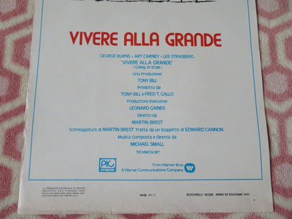 VIVERE ALLA GRANDE/ GOING IN STYLE ITALIAN LOCANDINA (27.5"x13") POSTER 1980 Movie posters