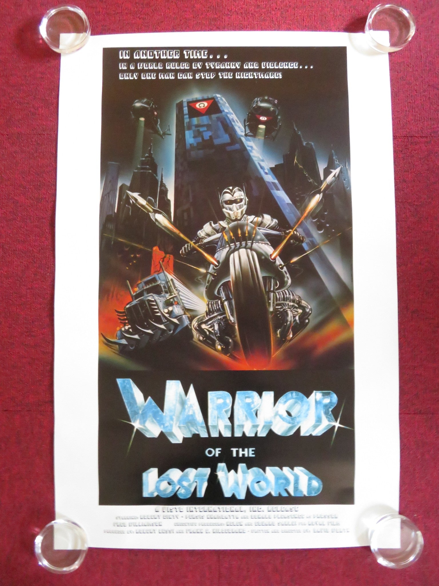 WARRIOR OF THE LOST WORLD ROLLED 37" X 24" POSTER ROBERT GINTY DONALD PLEASENCE Rendezvous Cinema Movie posters