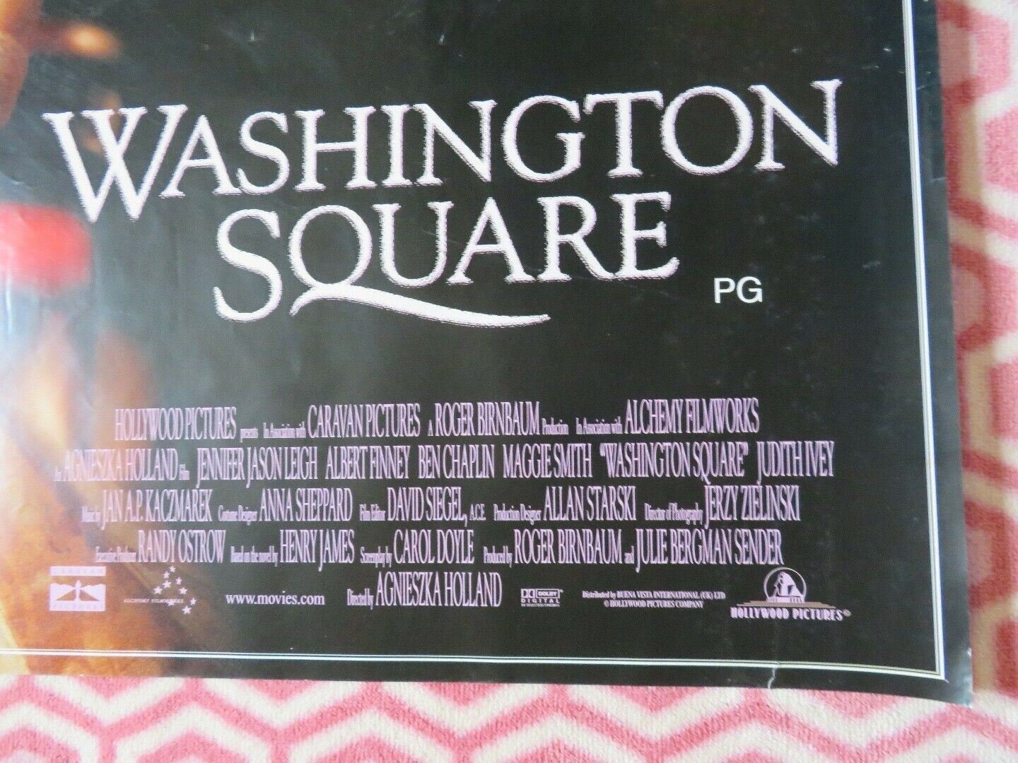WASHINGTON SQUARE QUAD (30"x 40") ROLLED POSTER JENNIFER JASON LEIGH BEN CHAPLIN Movie posters