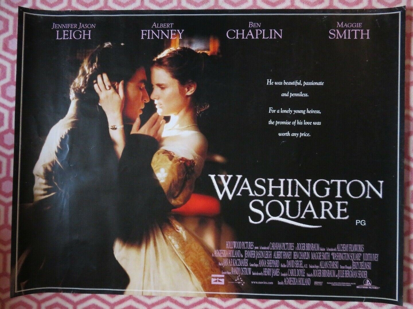 WASHINGTON SQUARE QUAD (30"x 40") ROLLED POSTER JENNIFER JASON LEIGH BEN CHAPLIN Movie posters