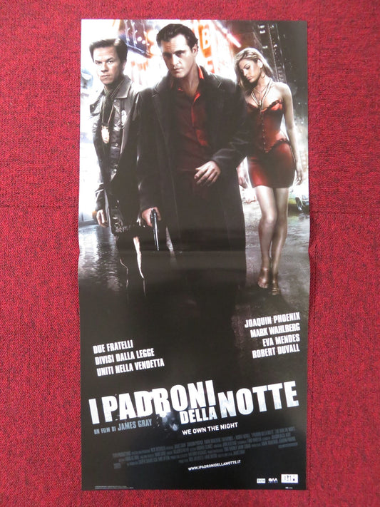 WE OWN THE NIGHT ITALIAN LOCANDINA POSTER JOAQUIN PHOENIX MARK WAHLBERG 2007 Rendezvous Cinema Movie posters