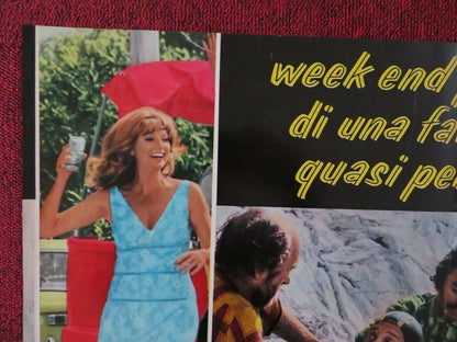 WEEK END PROIBITO DI UNA FAMIGLIA QUASI PERBENE - A ITALIAN FOTOBUSTA POSTER - Rendezvous Cinema