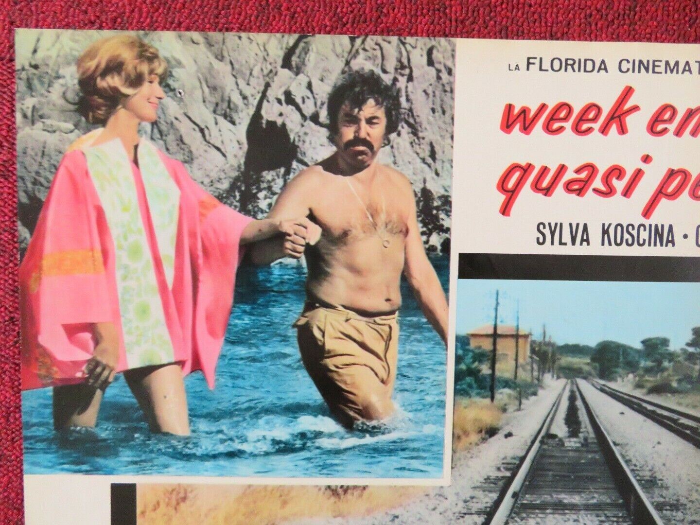 WEEK END PROIBITO DI UNA FAMIGLIA QUASI PERBENE - D ITALIAN FOTOBUSTA POSTER - Rendezvous Cinema